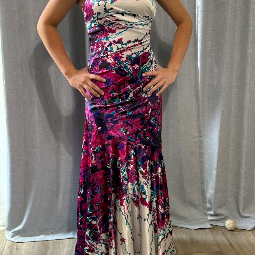**PROM**Camille La Vie Multicolor Floral Prom Dress